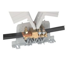 Блок клеммный VikingЗ пластина 150кв.мм Cu 70кв.мм Leg 039017