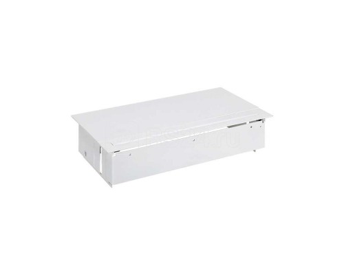 Блок розеточный врезной с крышкой и мет. вводом 3х2P+E 2хUSB зарядное уст. 2 пустых мод. бел. Simon 400 45623000-130