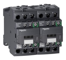 Контактор реверсивный D 3п AC3 440В 32А катушка управления 24-60В AC/DC зажим под винт SchE LC2D32BNE