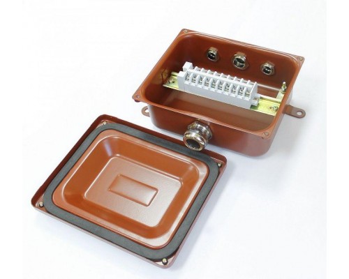 Коробка У614А УХЛ1.5 с латунными сальниками ЗЭТАРУС zeta30321