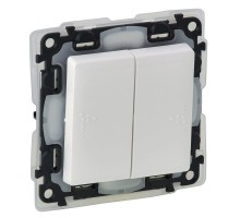 Механизм переключателя 2-кл. СП Valena Life 10А IP44 250В с лиц. панелью безвинт. зажимы бел. Leg 752158