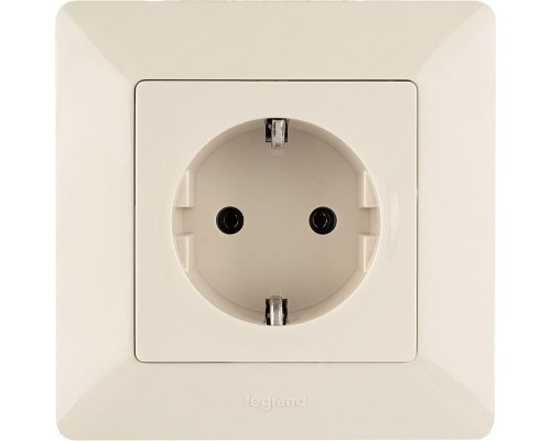 Механизм розетки 1-м СП Valena Life 16А IP2X 250В 2К+З с лиц. панелью безвинт. зажимы сл. кость Leg 753521
