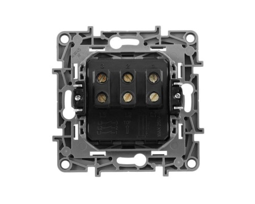 Механизм выключателя 3-кл. СП Etika Plus 10А IP20 250В 10AX винт. зажимы алюм. Leg 672413