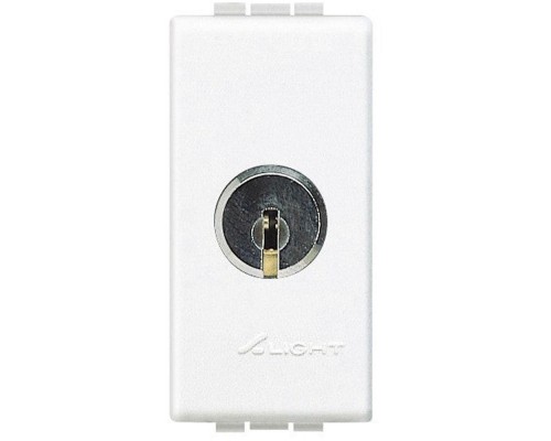 Переключатель 1-кл. СП LivingLight 16А IP20 с ключом бел. Leg BTC N4022C