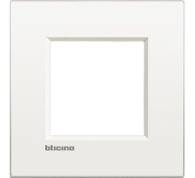 Рамка 1-м Air LivingLight бел. Leg BTC LNC4802BN