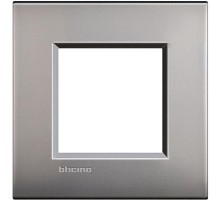 Рамка 1-м Air LivingLight матовый никель Leg BTC LNC4802NK