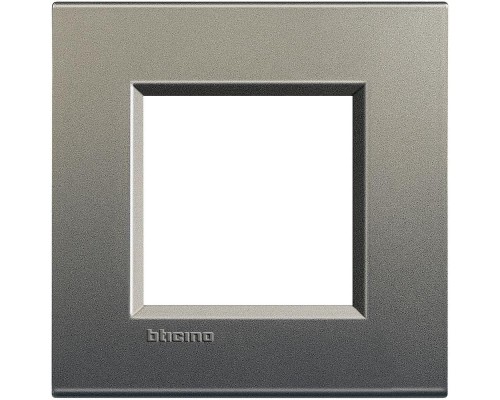 Рамка 1-м LivingLight прямоугол. сер. шелк Leg BTC LNA4802AE