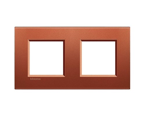Рамка 2-м LivingLight прямоугол. красн. шелк Leg BTC LNA4802M2RK