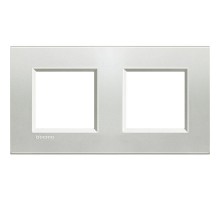 Рамка 2-м LivingLight прямоугол. серебро Leg BTC LNA4802M2AG