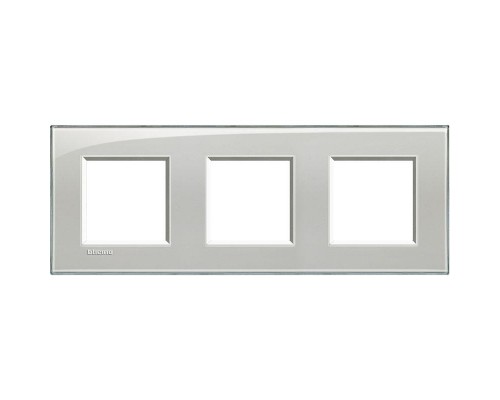 Рамка 3-м LivingLight прямоугол. серое небо Leg BTC LNA4802M3KG