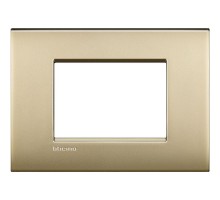 Рамка 3мод. Air LivingLight матовое золото Leg BTC LNC4803OF