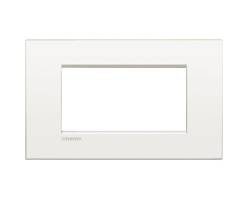 Рамка 4мод. Air LivingLight бел. Leg BTC LNC4804BN
