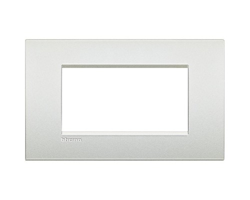 Рамка 4мод. Air LivingLight бел. жемчуг Leg BTC LNC4804PR
