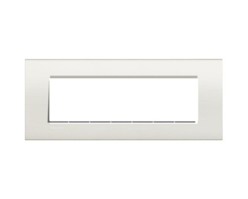 Рамка 7мод. LivingLight прямоугол. бел. Leg BTC LNA4807BI