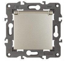Розетка 14-2103-04 2P+E Schuko защ. шторки с крышкой 16АХ-250В Elegance шампань ЭРА Б0034281