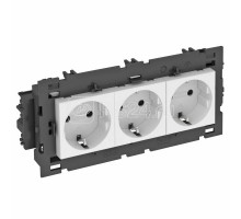 Розетка 3-м 0град. Modul45connect с заземл. 250В 16А бел. OBO 6120452