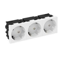 Розетка 3-м Modul45connect 10/16А 250В STD-D3C RW3 33град. с заземл. бел. OBO 6120502