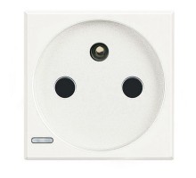 Розетка Axolute 10/16А 250В 2К+3 с экранированными контактами франц. станд. бел. Leg BTC HD4142