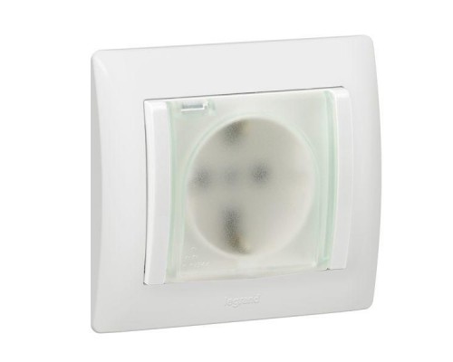 Розетка Galea Life 2К+3 нем. станд. авт. клеммы IP44 Leg 771027