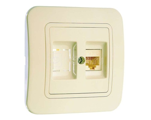 Розетка Lillium 16А IP20 CAT5e+гнездо крем/крем Makel 70235