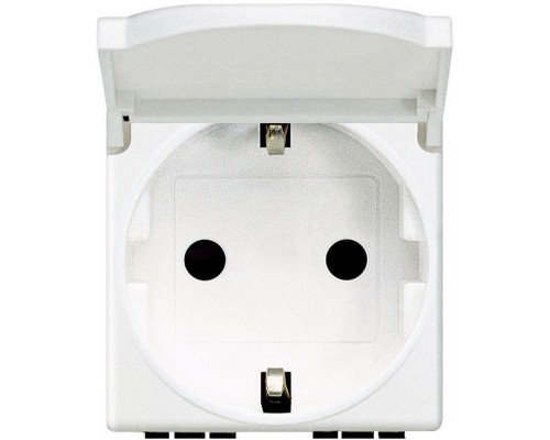 Розетка LivingLight 2К+3 с защ. крышкой бел. Leg BTC N4141PW