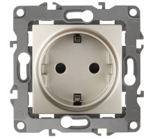 Розетка Schuko 16АХ-250В 2P+E защ. шторки 12-2102-04 шампань ЭРА Б0014690