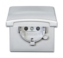Розетка Schuko Allwetter44 16А 250В 20 EUGKBN-33-101 с защ. крышкой защ. шторки поле для надписи (уплот. кольцо в комплекте) IP44 серебристый алюм.) ABB 2CKA002064A0300