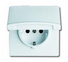 Розетка Schuko Allwetter44 16А 250В 20 EUGK-32-101 с защ. крышкой (уплот. кольцо в комплекте) IP44 сл. кость ABB 2CKA002064A0287