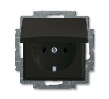 Розетка Schuko Basic 55 16А 250В с защ. крышкой черн. ABB 2CKA002018A1499