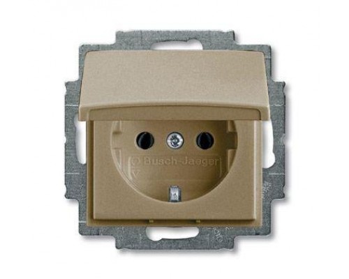 Розетка Schuko Basic 55 16А 250В с защ. крышкой шампань ABB 2CKA002018A1498