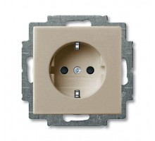 Розетка Schuko Basic 55 16А 250В винт. клеммы шампань ABB 2CKA002011A6146