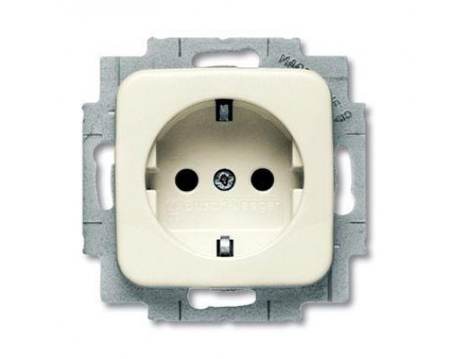 Розетка Schuko Busch-Duro 2000 SI 16А 250В защ. шторки сл. кость ABB 2CKA002013A4938
