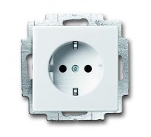 Розетка Schuko Future/solo 16А 250В с LED подсвет. альп. бел. ABB 2CKA002013A5294