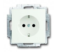Розетка Schuko Future/solo 16А 250В с LED подсвет. бел. бархат ABB 2CKA002013A5326