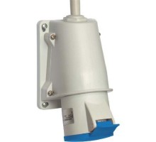 Розетка настенная 16А 3P-N-E 200-250В винт. IP44 SchE PKF16W425