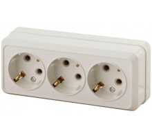 Розетка ОП Quadro 3х2P+E 2-206-02 16А-250В IP20 сл. кость Intro Б0036146