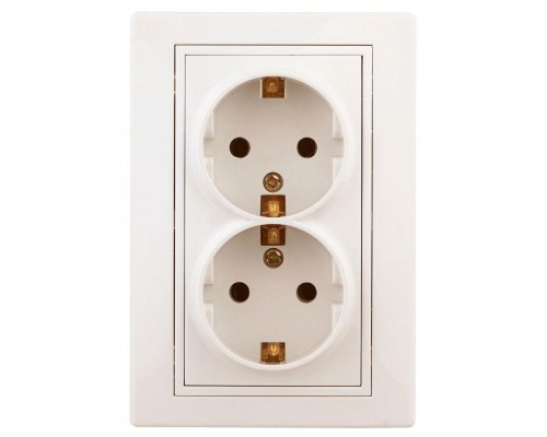Розетка СП Plano 2х2P+E Schuko 1-205-02 16А-250В IP20 сл. кость Intro Б0027616