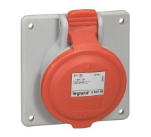 Розетка встраиваемая 16А 380В 3К+Н+З IP44 Leg 555189