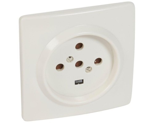 Розетка встраиваемая 3К+Н+З 20А 95х95мм с защ. шторками на винтах сл. кость Leg 055457