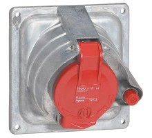 Розетка встраиваемая Hypra 32А 400В 3K+3 IP44 Leg 052913
