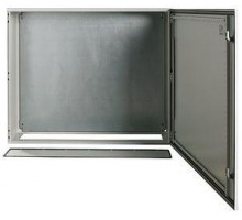 Щит навесной с монтажной платой металлический 300х1000х800мм CS-810/300 EATON 111711