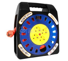 Удлинитель 4х20м У16-012 термо ПВС 3х1.5 в закрытом корпусе защ. шторки UNIVersal 9633881