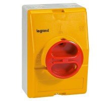 Выключатель дистанц. 3п 20А в боксе IP65 Leg 022172